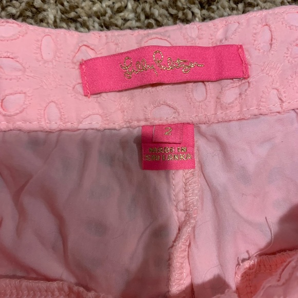 Lilly Pulitzer shorts - Picture 2 of 3
